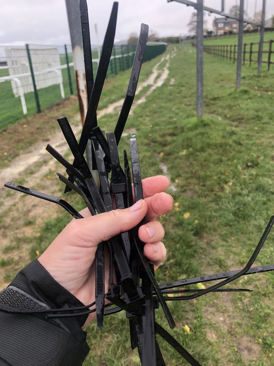 nickijwiggins's tweet photo. This was under one of your banners taken down after racing @CheltenhamRaces and instead of clearing up, they just cut the tie wraps and leave them on the grass!! Not good for dogs or any wildlife. Plus, just plain lazy! https://t.co/MsRwwx4tE7