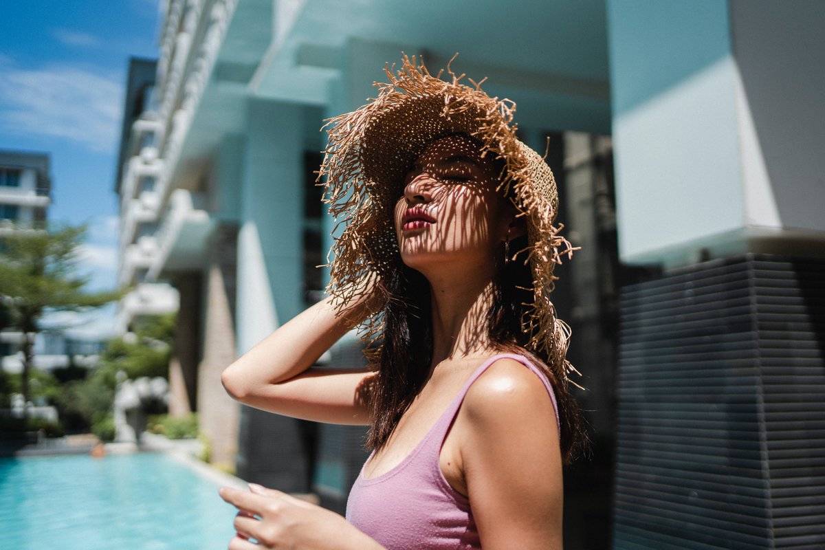 dmcretroqueen's tweet photo. Whether a family vacation or a business trip, time by the pool is a great way to reset and refresh. #BeachyFashion #VacationVibes https://t.co/364jf15PvX