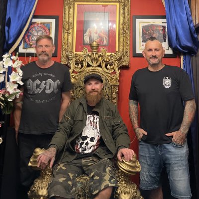 Applebitebeggar's tweet photo. #NewProfilePic #newdrummer #newfeels #grunge #punk #biteyah https://t.co/VPTxIwesBI