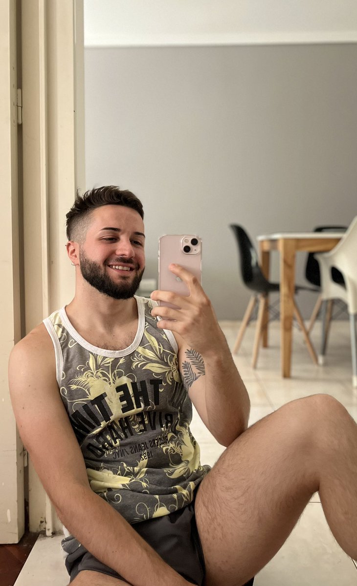 Hoy estoy con buenas vibrassss ✨