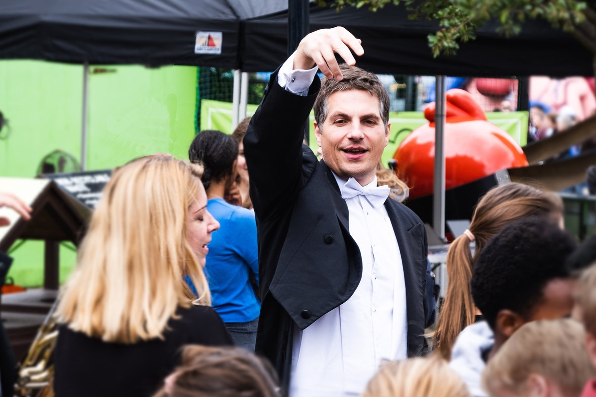 royalphilorch's tweet photo. Last month RPO Resound took a trip to Thorpe Park where over 8000 schoolchildren took part in @ACSPartnerships International Schools #STEAMDay2022, celebrating science, technology, engineering, the arts and maths in education.

See more in our latest blog: https://t.co/X0Rdj1nPKl https://t.co/zGmDdXwsU9