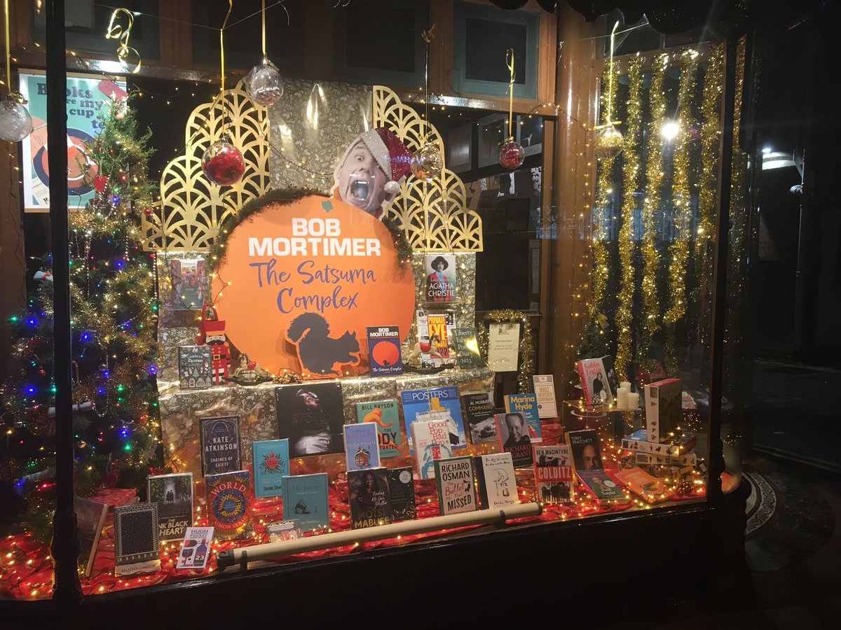 GroveBookshop's tweet photo. Bob Mortimer is front and centre of our lovely Satsuma window for Christmas! @RealBobMortimer - if you are ever round our way, call in for a cuppa! #satsumacomplex https://t.co/0DW0DfmA4C