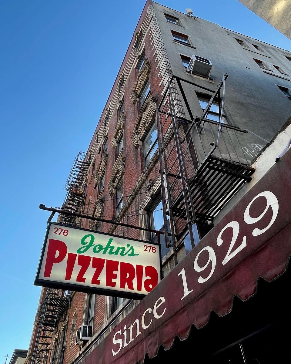 Great time at <a href="/BigAppleFilm/">BigAppleFilmFestival</a> Festival— some more pics of NYC, including best pizza place in the city!
Festival 11/14-11/18
bigapplefilmfestival.com
<a href="/JohnsOfBleecker/">John's of BleeckerSt</a>
<a href="/MatthewGratzner/">Matthew Gratzner</a>
<a href="/MutinyShort/">MutinyShortFilm</a>