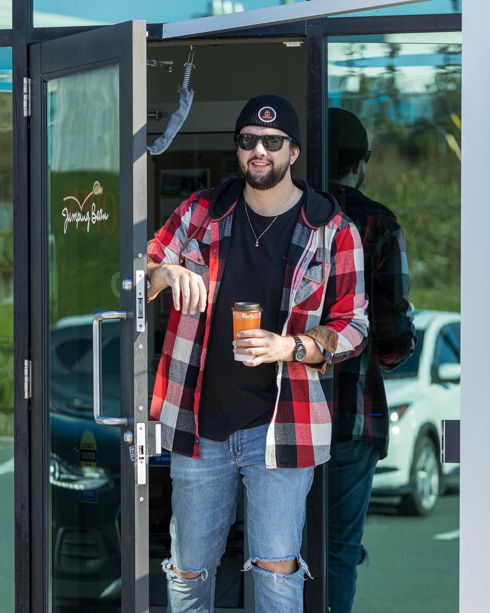 JumpingbeanCA's tweet photo. ☕️ That feeling of walking out of the *NEW* location at 35 Majors path!! … COMING SOON!! 
.
.
#jumpingbean #jumpingbeancoffee #coffee #coffeetime #hotcoffee #icedcoffee #coffeeshop https://t.co/HCr5jNt0Pu
