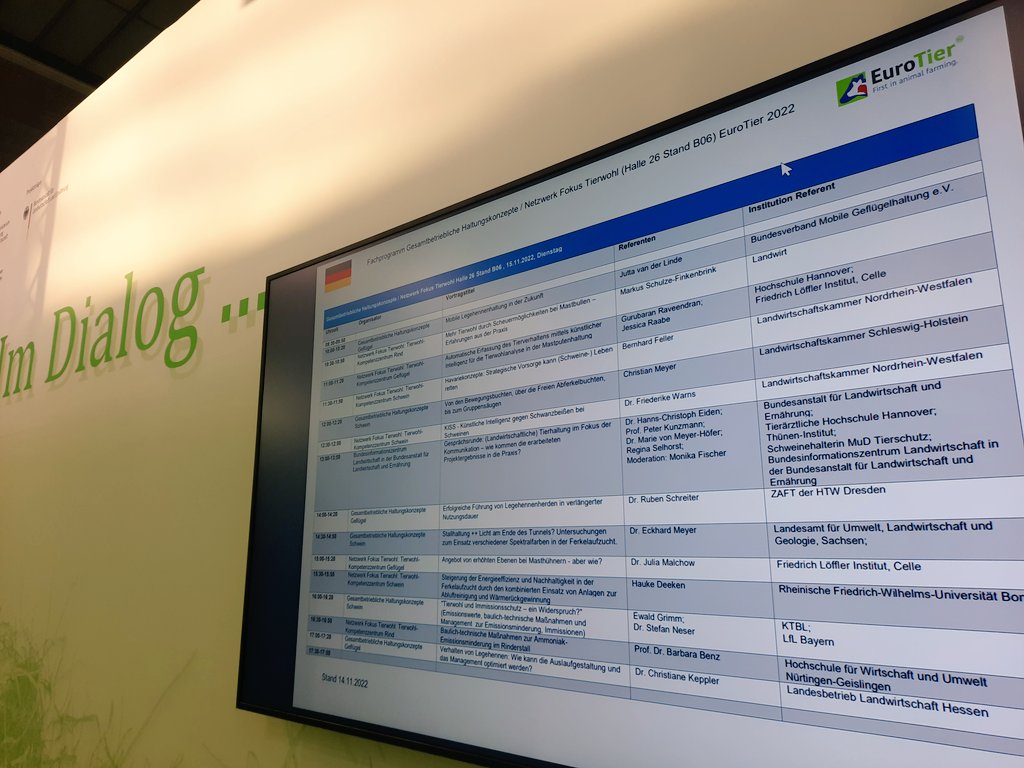 IvenaeusFischer's tweet photo. Wir @BZL_aktuell freuen uns auf zahlreiche Besucherinnen und Besucher im Spotlight Gesamtbetriebliche Haltungskonzepte Halle 26 #eurotier #tierwohl und ich persönlich auf eine spannende Gesprächsrunde um 13 Uhr 😉 #nutztierhaltung #wissenstransfer https://t.co/DhPQcGr3O9