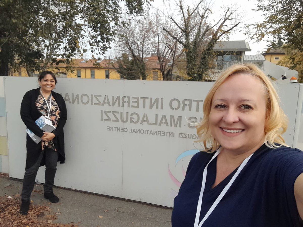 vimi_santos's tweet photo. Thinking by design at Reggio Emilia International Study group 2022 with @Karenpagedais Dreams do come true #relationships #observation #documentation #interpretation #imageofthechild #100languages https://t.co/ZqydBnhS0s