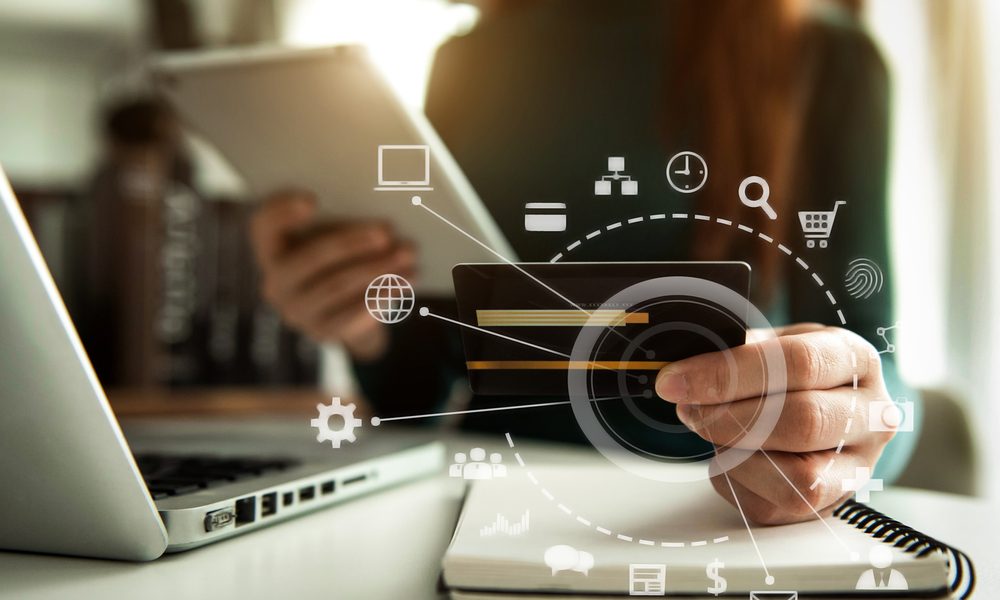 nfairbro's tweet photo. Embedded #finances bring payment capabilities front and center within brands for seamless interaction. Customers look for this and also for personalization from their #banks. #Zoom can help in this regard by facilitating virtual customer service calls. https://t.co/WhAWeNka53 https://t.co/GJoFhe9YTT