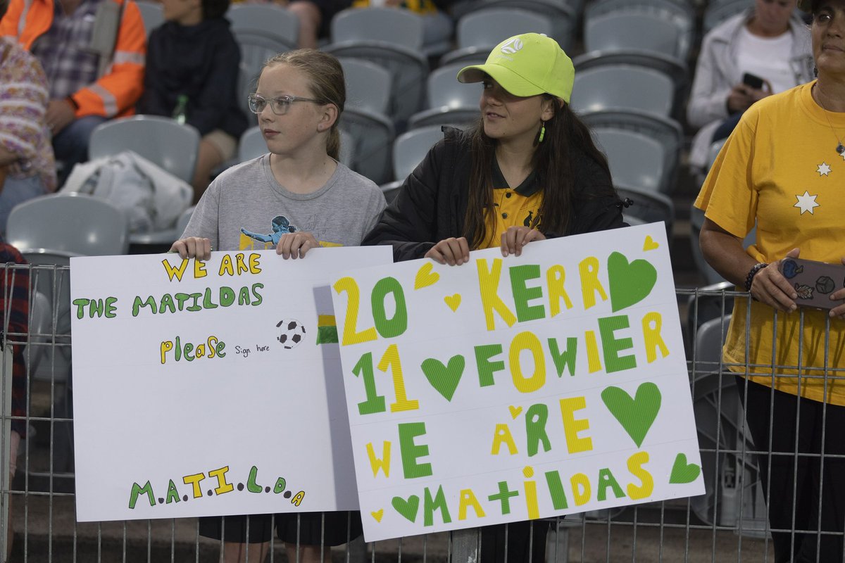 The @TheMatildas fans are out and about for #AUSvTHA at #IndustreeGroupStadium 🟢🟡 

#WeAreMatildas #OurParadise #LoveCentralCoast