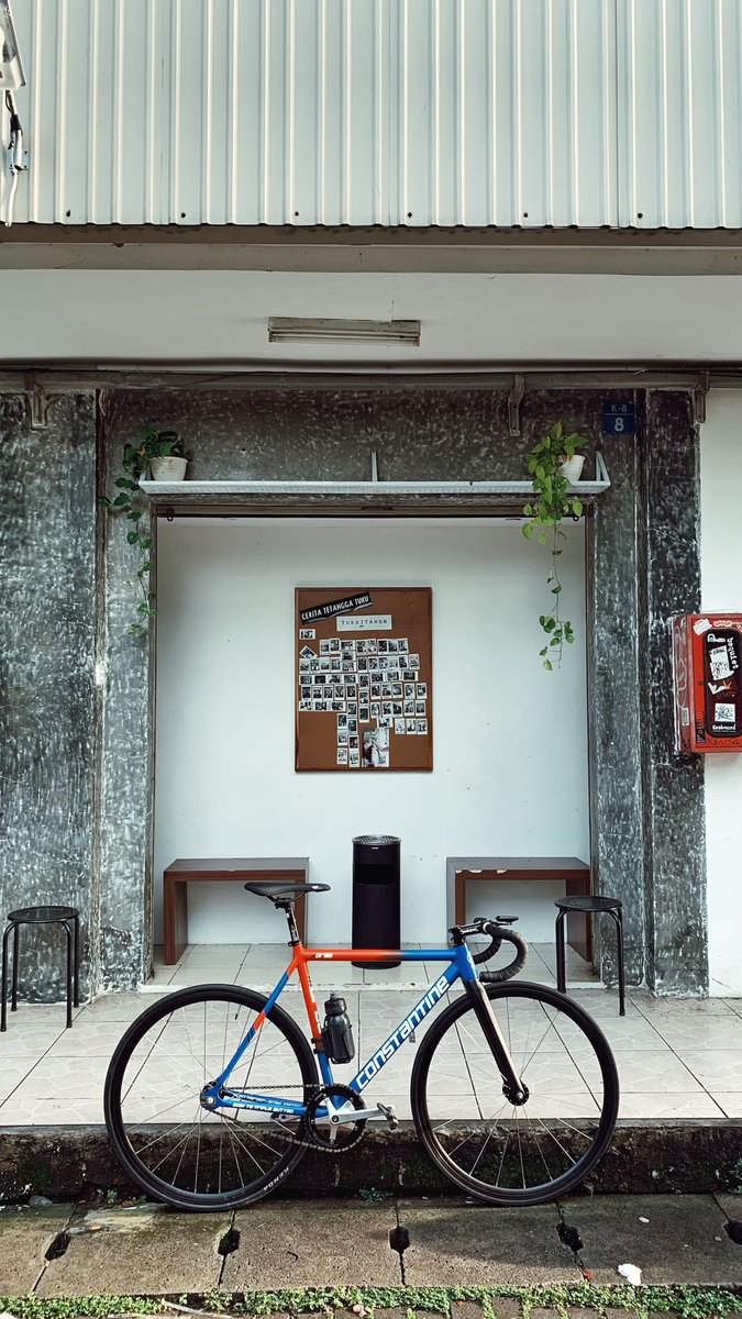 dmsfvn's tweet photo. Fokus jual fullbike dulu ya om om. Detailnya di ALT.
8jt nego.
Lokasi Tangerang selatan.
#fnfjb https://t.co/DjID6JGXQ8