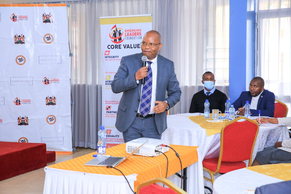 elfafrica1's tweet photo. The practice of Human Centred Design relies on interviews, observations, and interaction. This goes in hand with deep listening and being empathetic - designing with, rather than designing for. Mr. Simon G.Mwangi. #PSELF2022 @EPLeaders @PSCKenya @ChandlerINST https://t.co/PxUaWiaQkD