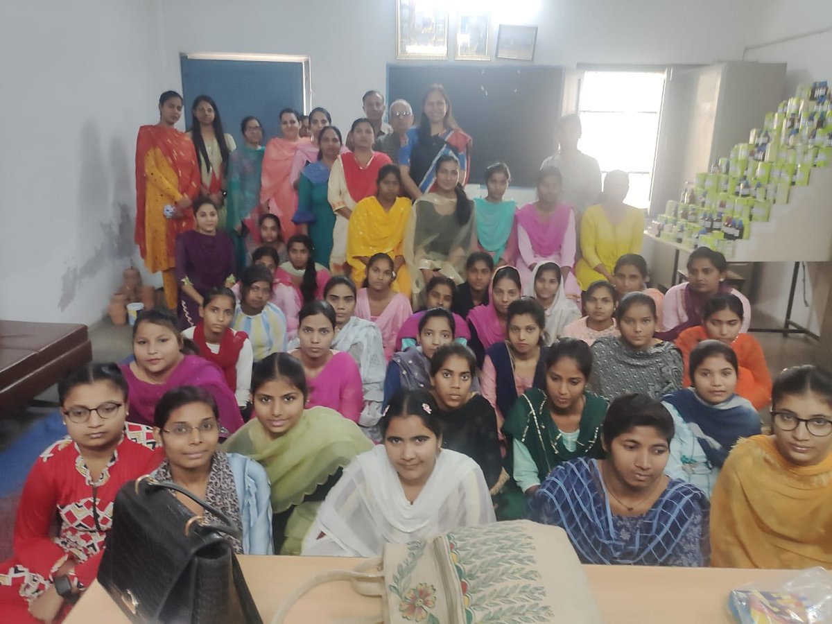 MSrishtee's tweet photo. "CONNECTING #enviroment TO #employment" 

Organized  Workshop on #PolycysticOvarianSyndrome (PCOS) &amp; #SkillDevelopment with Dr.Monika and the #women team there.
Contact us at- 8618059929
https://t.co/7h5OX4Py8e 
#health #hygiene #womenhealth #skill #skilldevelopment #moolsrishtee https://t.co/5GvBuEvqpq