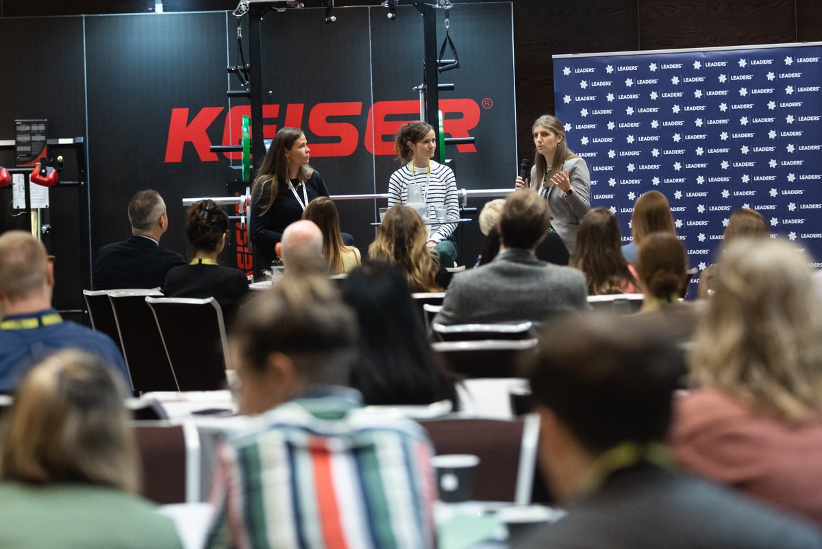 LEADERS Performance tweet media