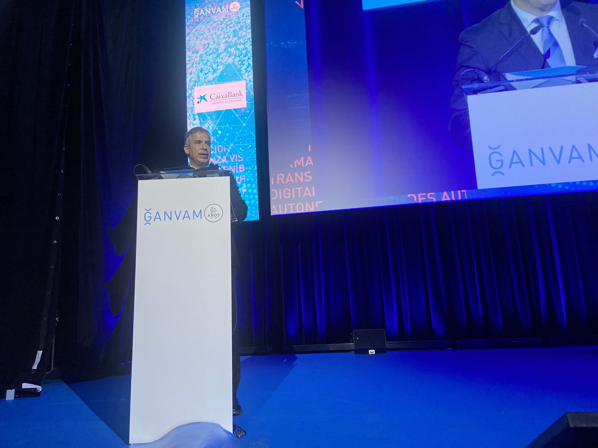 🔴 ¡Arranca #eXpoGanvam, punto de encuentro de más de un millar de profesionales de la automoción! ➡ Las palabras de Raúl Palacios, pdte <a href="/GanvamOficial/">GANVAM</a>, destacan la responsabilidad de acompañar a todas las empresas del sector en este proceso de modernización 🚗 ¿Subes? 👇