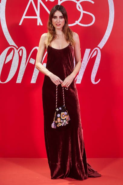 GranViaComunica's tweet photo. . @RepettoLula
@IreneArcoss anoche en los #PremiosWoman2022 con look
@forte_forte #ehmoda
joyas: @THOMASSABO
bolso: #antikbatik_paris
#irenearcos #revistawoman #premioswoman https://t.co/DVg1LweQCS