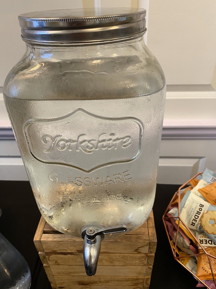 In London for ⁦<a href="/ACFoundations/">ACF</a>⁩ #conference &amp; just been reminded of home