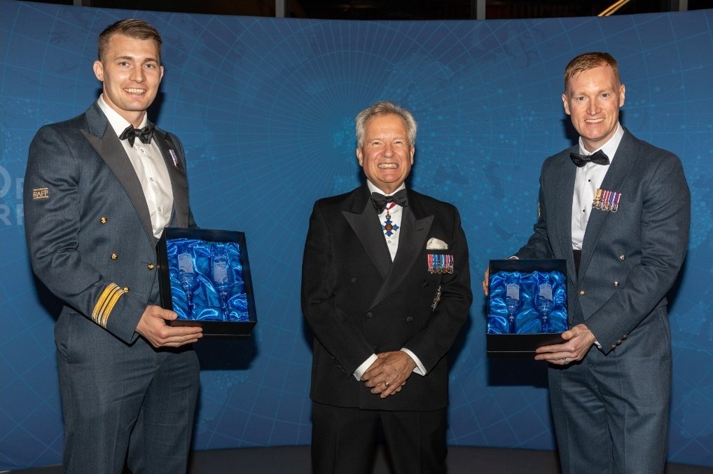 Listen week's #InsideAIR Podcast goes behind the scenes at the Astra Awards, where the #RAFPolice Project Blueprint team were presented with the Innovation award.
tinyurl.com/4hem8a7w