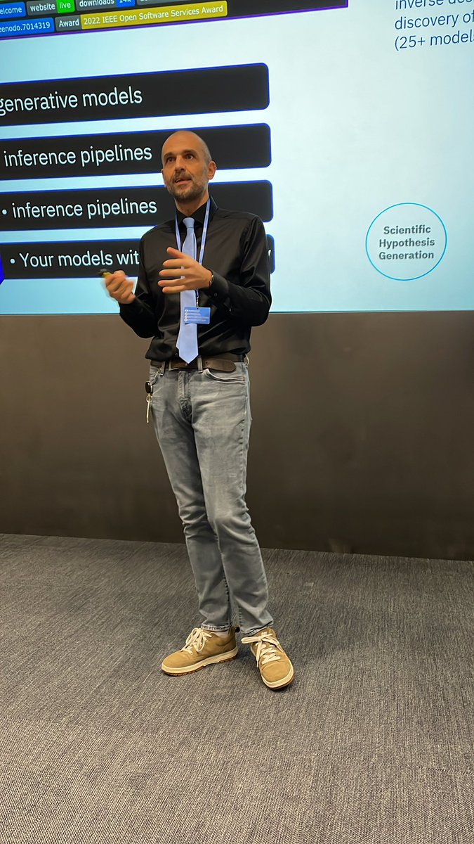 HaigAlexander's tweet photo. @teodorolaino is kicking off our first Accelerated Discovery Forum in Europe. @IBM Research Europe Zurich, combining our expertise in quantum computing, AI, and hybrid cloud to drastically increase how quickly we can discover solutions to tackle today’s most urgent problems. https://t.co/GjGy5XwToR