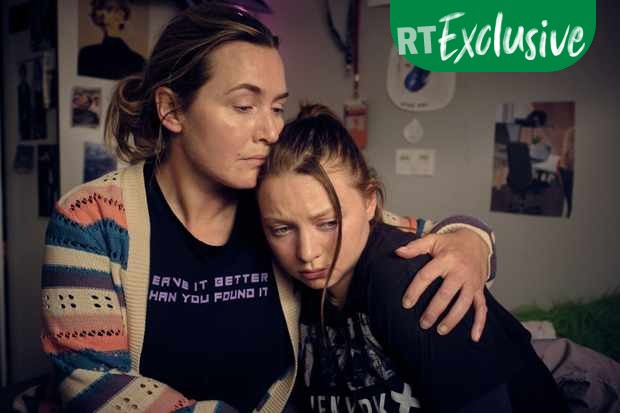 RadioTimes's tweet photo. Kate Winslet and daughter Mia Threapleton star in first look at #IAmRuth

https://t.co/hOyyXbqVqx https://t.co/nNkYVBjS0f