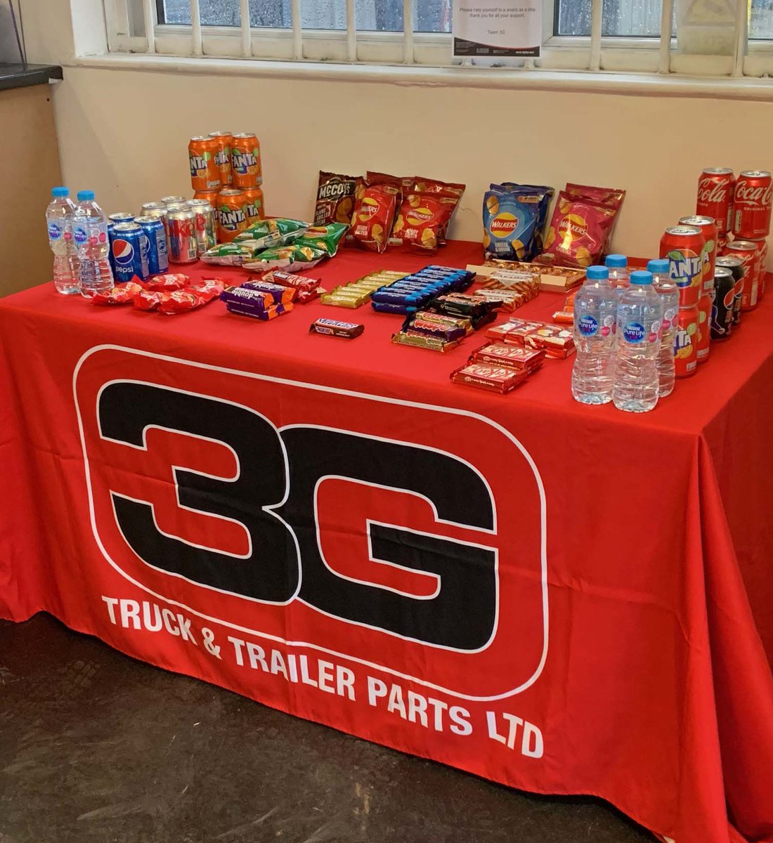 3GTruckTrailer's tweet photo. ✨ It has taken a while, but we can open our new trade counter collection point. Please help yourself to a snack 🍫 as a bit of thank you for all your support 🙌
-
https://t.co/rdNQdSxrwB https://t.co/AKqWz1Ot4f