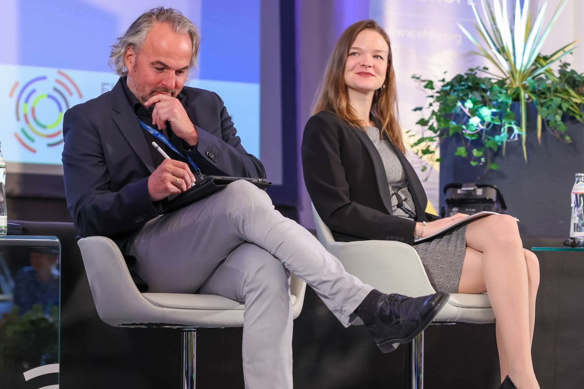 GasteinForum's tweet photo. Curious about new approaches for sustainability and how to contribute to the co-creation of #wellbeing societies? Catch-up on @goeg_at's #EHFG2022 session "Co-benefits through health promotion" now: https://t.co/xYdLbThvXG. W/ @IlonaKickbusch @Ruediger_Krech @CaroCostongs &amp; more https://t.co/xM6QrFg2kc