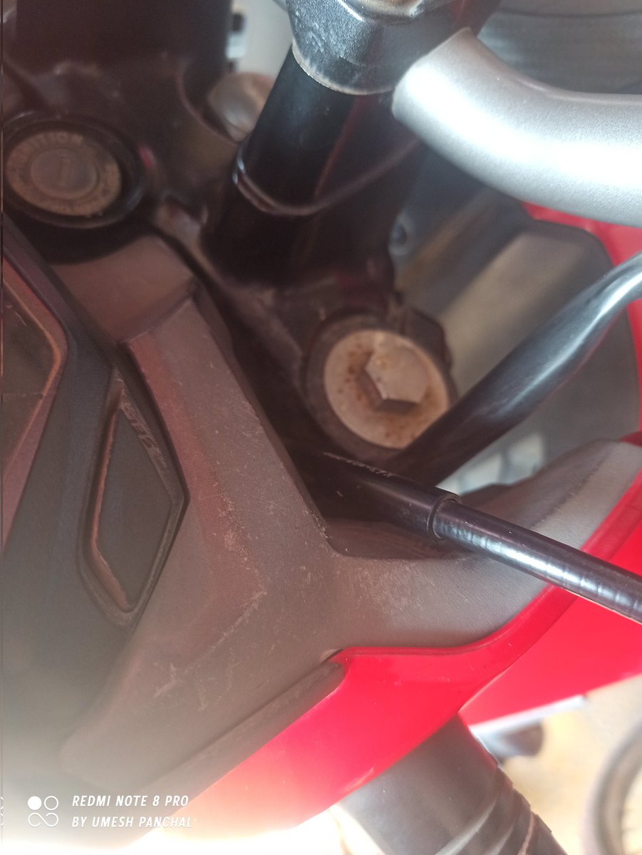 panchalumesh's tweet photo. Dear @honda2wheelerin @honda2wheelers 
I own a 2017 CB Hornet and a 2005 CB Unicorn. Also I have a 2016 Activa 4g as well as 2006 Dio. Honda engine is undoubtedly a gem of an engine. Sadly, same is not the case with the plastic exterior parts, last 2 decades same poor quality. https://t.co/i0xLkMkfuJ