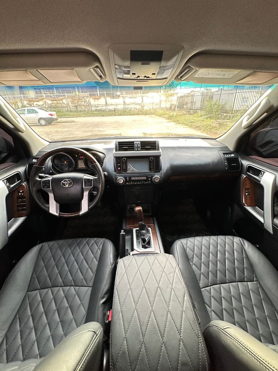 ala_autos's tweet photo. Extremely Clean Toyota Prado TX-L
Year: 2014
Bought brand new 
Price: N21M
Location: Abuja #cars #carsinbuja @WutaMotorsNG @Abuja_AutoHaven https://t.co/74DVa7eOJ7