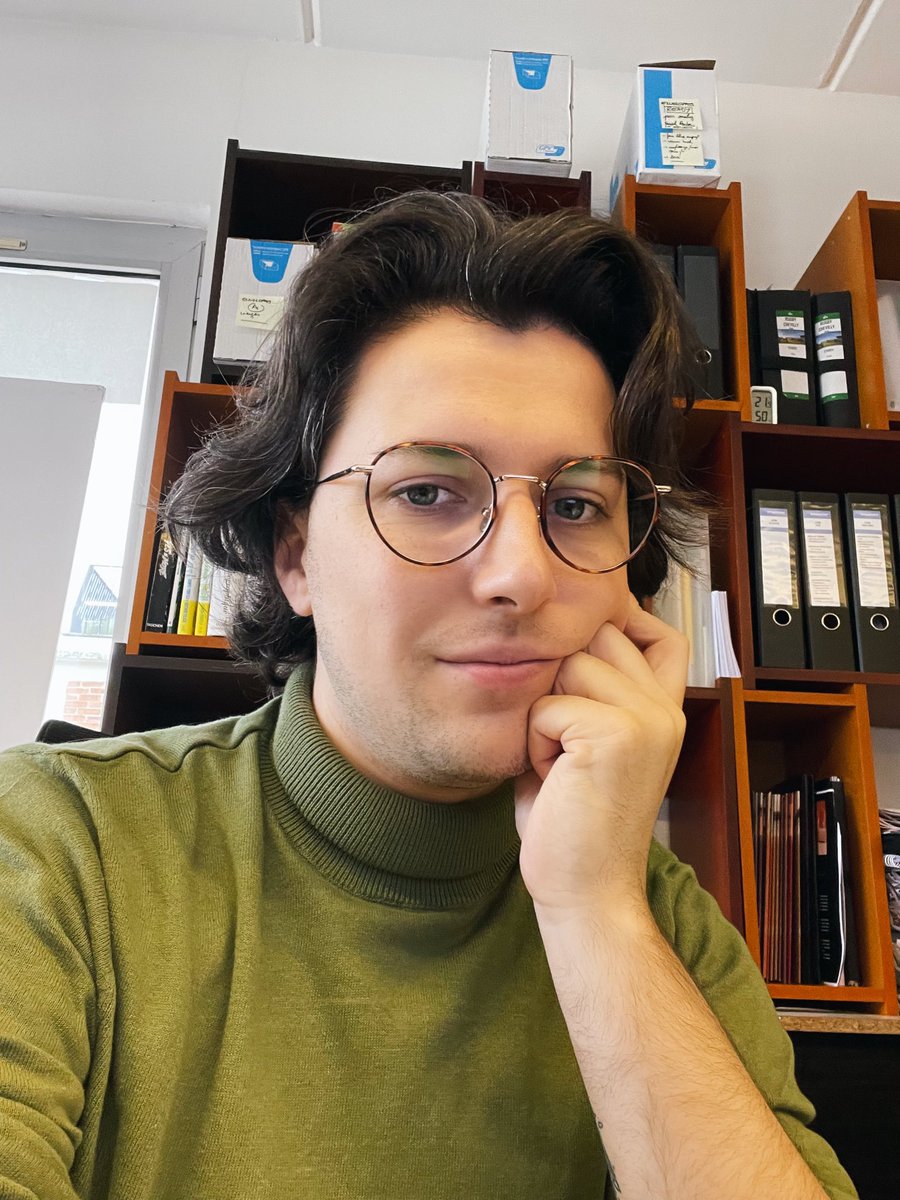 _AC_JC_'s tweet photo. Birthday boy 👦🏻 mais avec des cheveux blancs https://t.co/0VuL6LGmBl