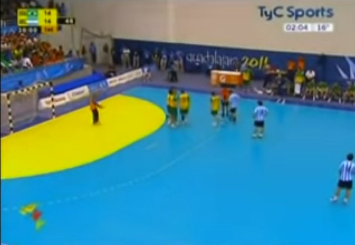 El entrevistado del programa de hoy es historia del balonmano argentino 🇦🇷

¿Sabéis decirnos quién puede ser? 👤

Pista: