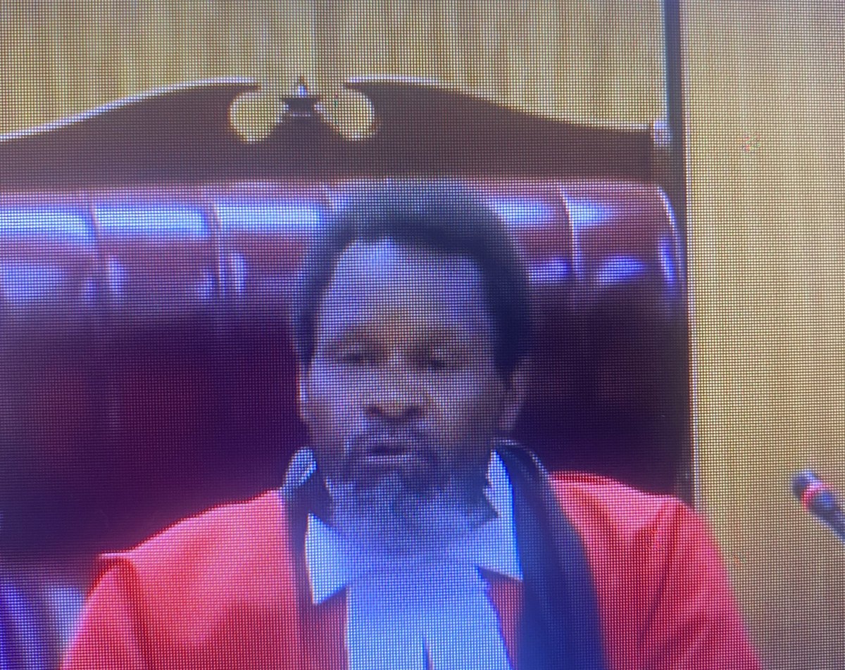 #SenzoMeyiwatrial
We need a petition to remove judge Maumela!