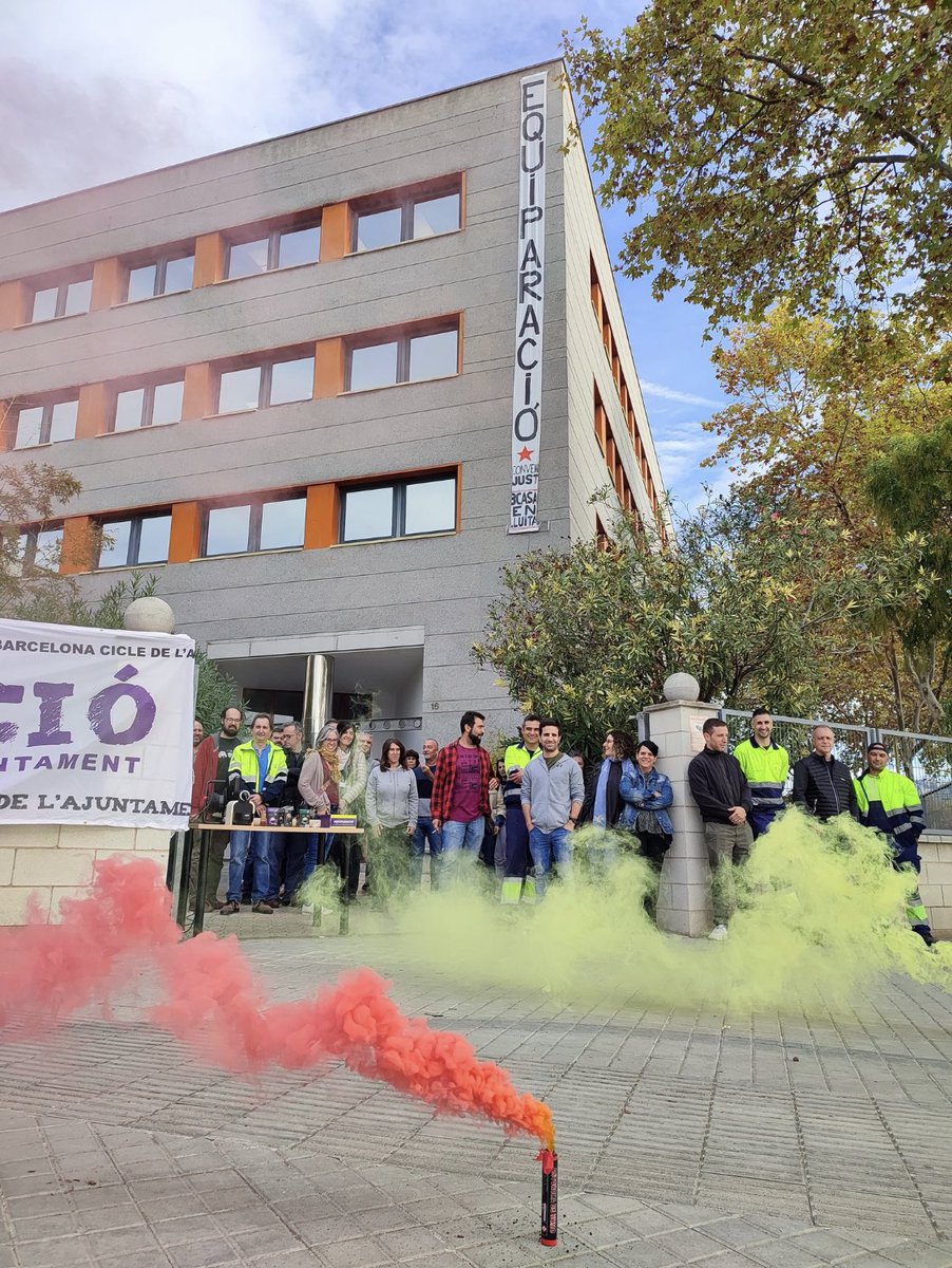 Jordi25544119's tweet photo. #BCASA en Lluita per un conveni just! Cada cop som més! @CGT_AjBarcelona @InterBarcelones @ugtbarcelona @CCOOParcsiJardi https://t.co/JVsBQi5uK6