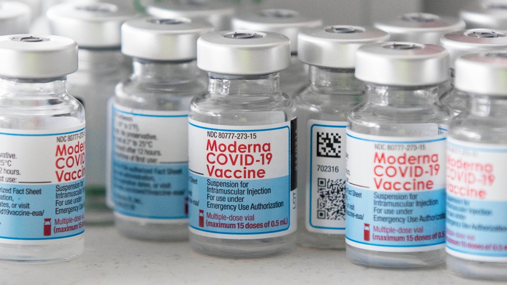 CTVNews's tweet photo. Risk of heart inflammation higher with Moderna vaccine: study https://t.co/YABPOEOABU https://t.co/XHvmZQu8MU