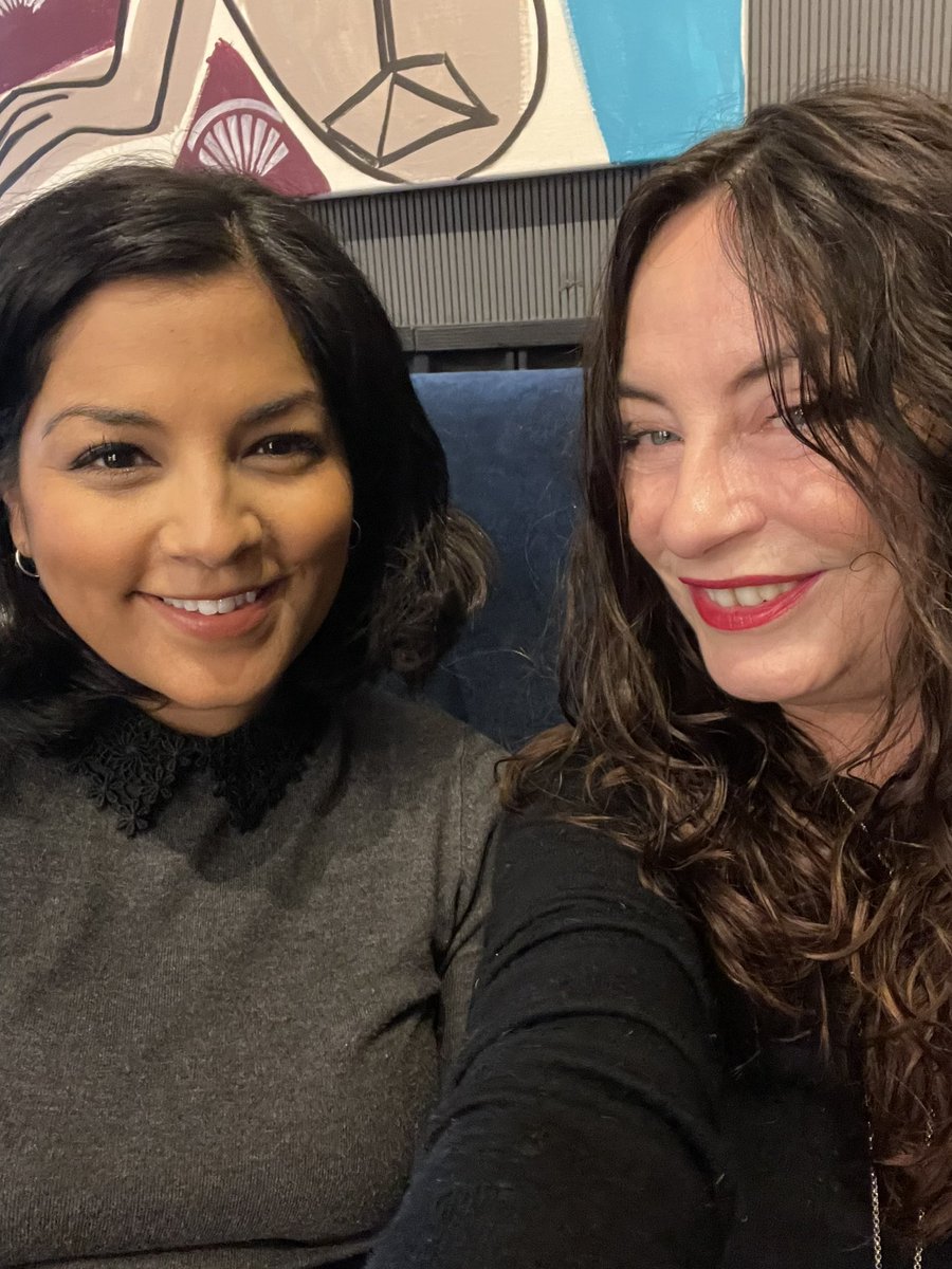 Thanks for having me on the news yesterday <a href="/5NEWS/">5NEWS</a> Talking to the lovely Katherine all things music &amp; the crisis musicians are facing today with the current cost of living crises Thanks to my good pal <a href="/nickede/">nickede</a> #darksideofchristmas #CostOfLivingCrisis #5NEWS