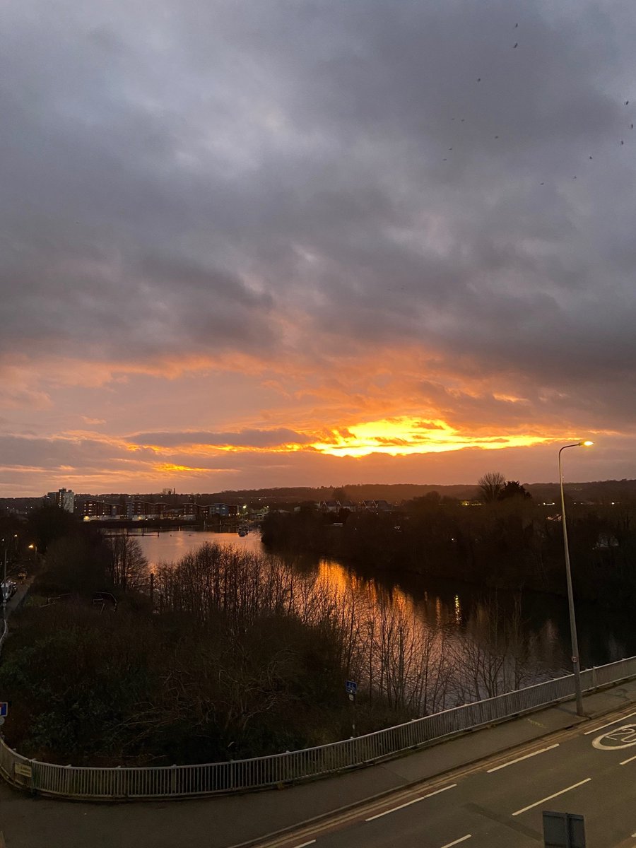 MyDigitalEgo's tweet image. The early bird catches the worm! 

Starting this Tuesday off bright and early, we are so grateful for the little things that brighten up our days! 🌟

What are your plans today? Let us know in the comments 👇