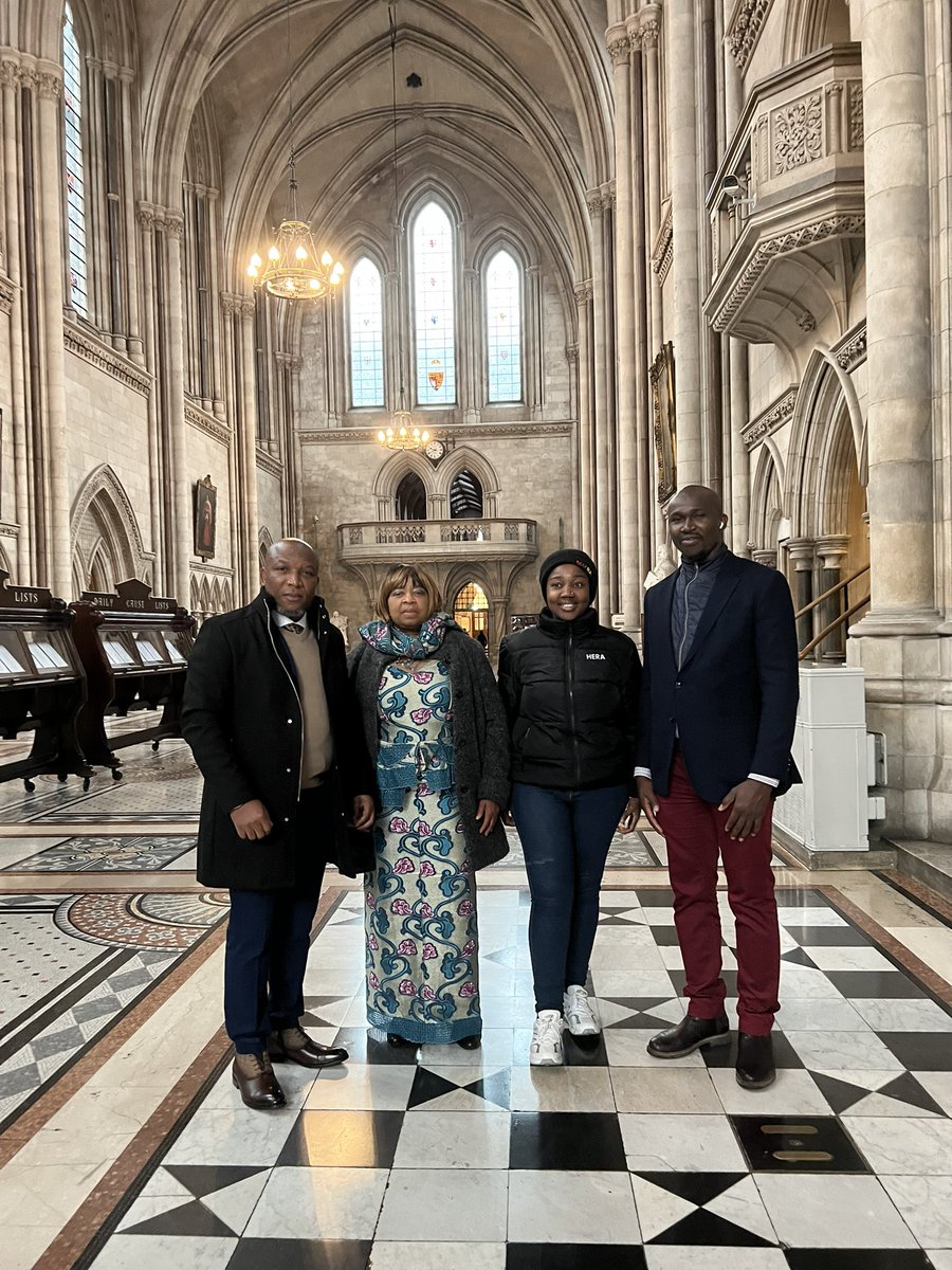 MaziKanuntaKanu's tweet photo. Today the 15th of November 2022, we are live and direct at The Royal Court of Justice London. https://t.co/yvNlU6dDB8