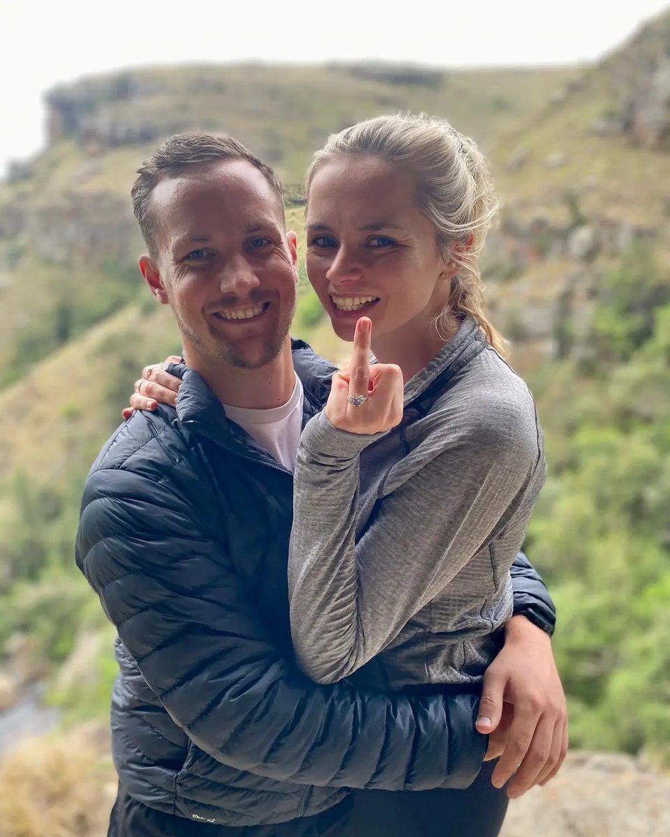 If you're looking for fantastic custom-designed jewellery crafted with love and high-quality materials, check out Botanica's store in The Old Biscuit Mill, located on the second floor of the courtyard area, directly above The Test Kitchen; Fledgelings.