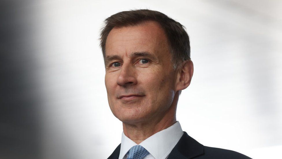 UnityNewsNet's tweet photo. Jeremy Hunt is set to MASSIVELY increase Council Tax.

All the while the UK Gov spends tens of billions dealing with immigration.

Will you stop paying altogether? https://t.co/WTGTdbpXCY