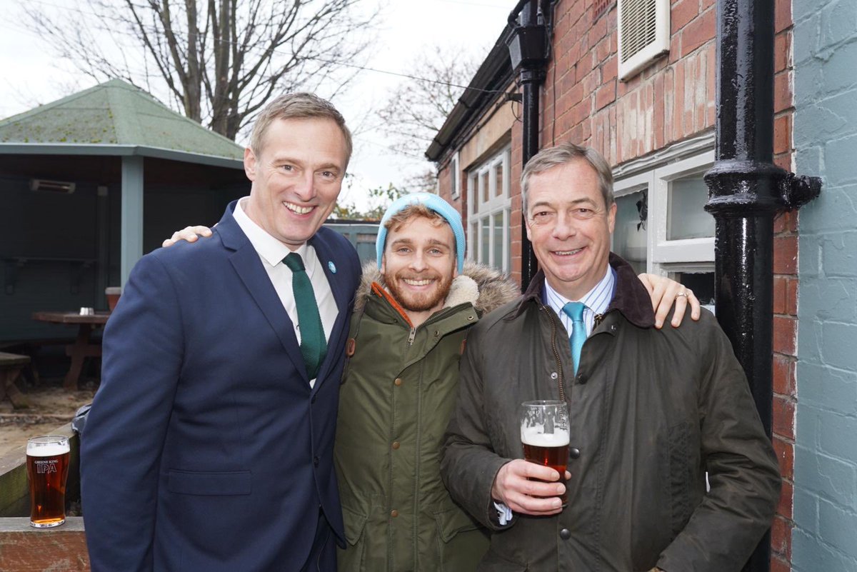 MartinDaubney's tweet photo. On this day in 2019, deep into  a General Election campaign. It rained for a month

The boss @Nigel_Farage came to Ashfield for the day. Now the big question: is it time to get the band back together again? Politics feels broken! https://t.co/xpe93Aybyk
