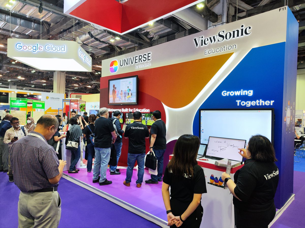 ViewSonic's tweet image. What a milestone!

ViewSonic joined #EDUTechAsia2022 in Singapore where we presented our immersive EdTech solutions: #myViewBoard, #UNIVERSEbyViewSonic, #ViewBoard52, and #ID2456! 

More here: vsonic.global/3Xc8AxF  

#ViewSonic #EdTech #InteractiveDisplays #SeeTheDifference