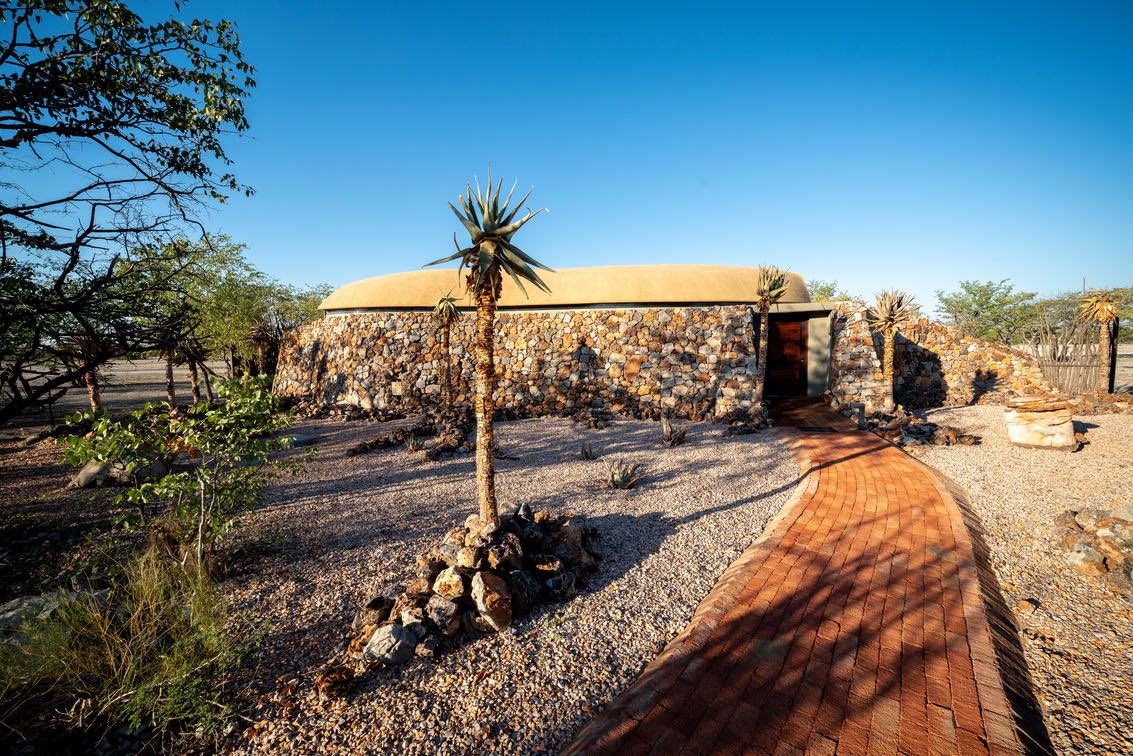 EcoLodges81's tweet photo. 42/100 - Andersonβs at Ongava, Namibia. #vacation #Travel #Tourism #Sustainability #staywild #StaySafe #spa #architecturedesign #eco_lodge #ecofriendly #newzealand #Namibia #tbex #rtwnow #twwt @visitnamibia @UNWTO @TourismNamibia https://t.co/ozcSOnf7Xf