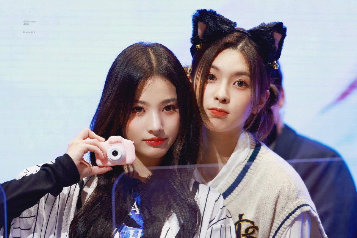 Yuniversal_J's tweet photo. 221110 🐯🐰

#엔믹스 #지니 #NMIXX #JINNI https://t.co/9AqSWyoZFo