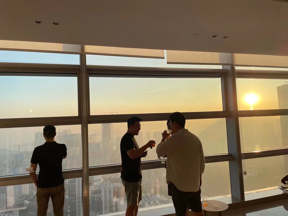 zking_ff's tweet photo. See you at 11/19“Car free day Shenzhen shekou ” On Air Kombucha life🍵 https://t.co/u64hQTqaWE