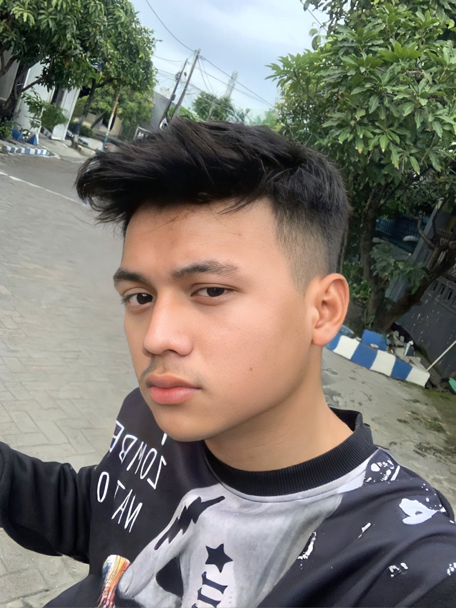 Manis Legit🍦 tweet media