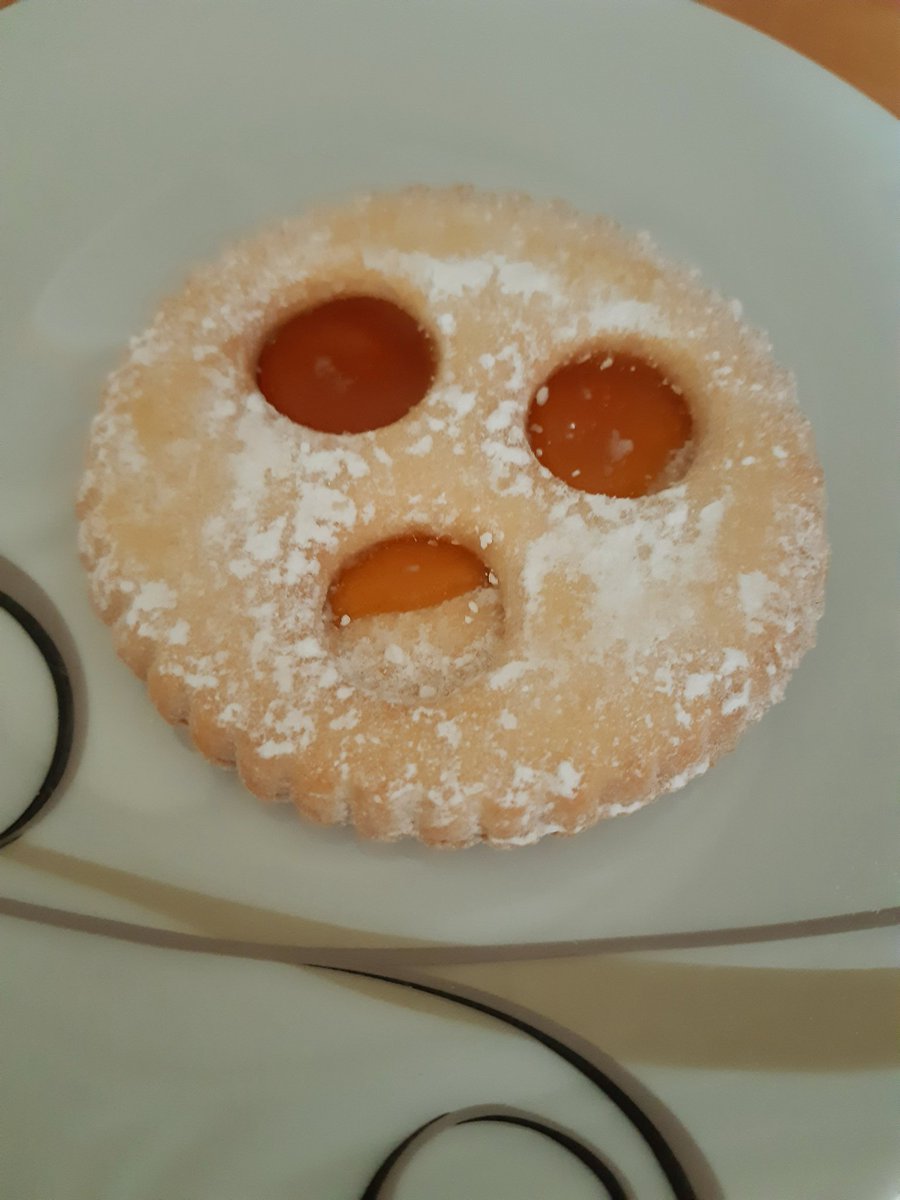 Scampolo_77's tweet photo. Der Schrei........  😆 https://t.co/qE7GYmCyhx