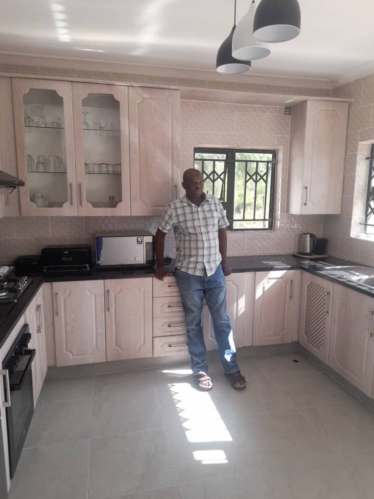 ontime_kitchens's tweet photo. To our 11 Followers. This is what we do. We fix you kitchen &amp; your bedroom into a modern kitchen. We are the best in kitchen &amp; bedroom fittings. Our contacts 0772651151/ 0774590181/0716597652

RETWEET our customer might be on your timeline. https://t.co/VYjbQj9Lpx