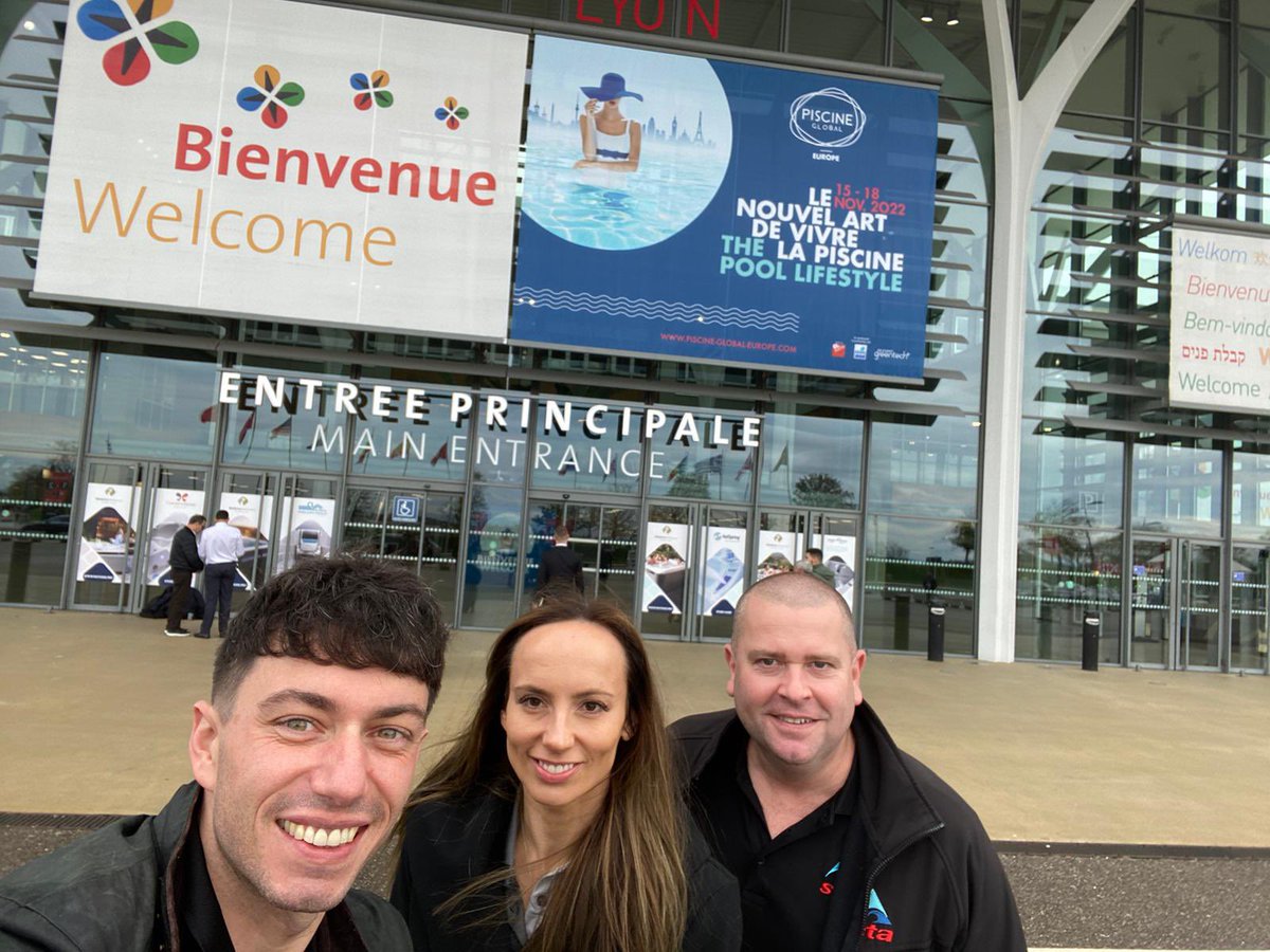 <a href="/davecandler1/">Dave Candler FCIMSPA (Ch)</a> <a href="/AquabatiqueZoe/">Zoe Cooper</a> and Luke are looking forward to a great couple of days <a href="/PiscineGlobal/">Piscine Global</a> 🇫🇷