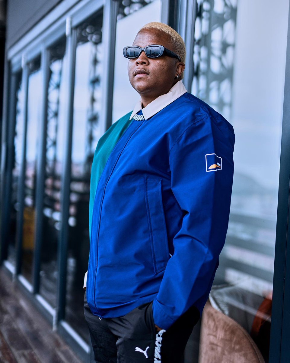 DALiii_Danger's tweet photo. They say you alone at the top, but it's gotta be lonely below 👇🏿 

🧵: @PUMASouthAfrica https://t.co/RloEACyrav