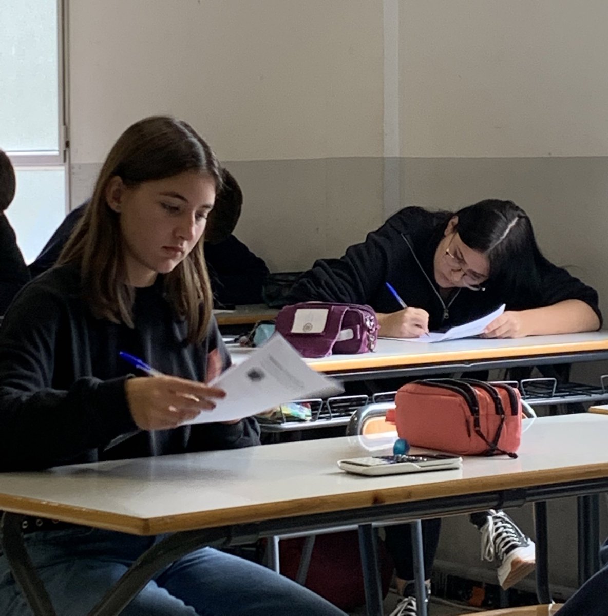FEDACXarxa's tweet photo. Avui tanquem el primer trimestre de batxillerat. #BAT #FUTUR #avuixdemà #trimestrals https://t.co/HvczI3NOgz