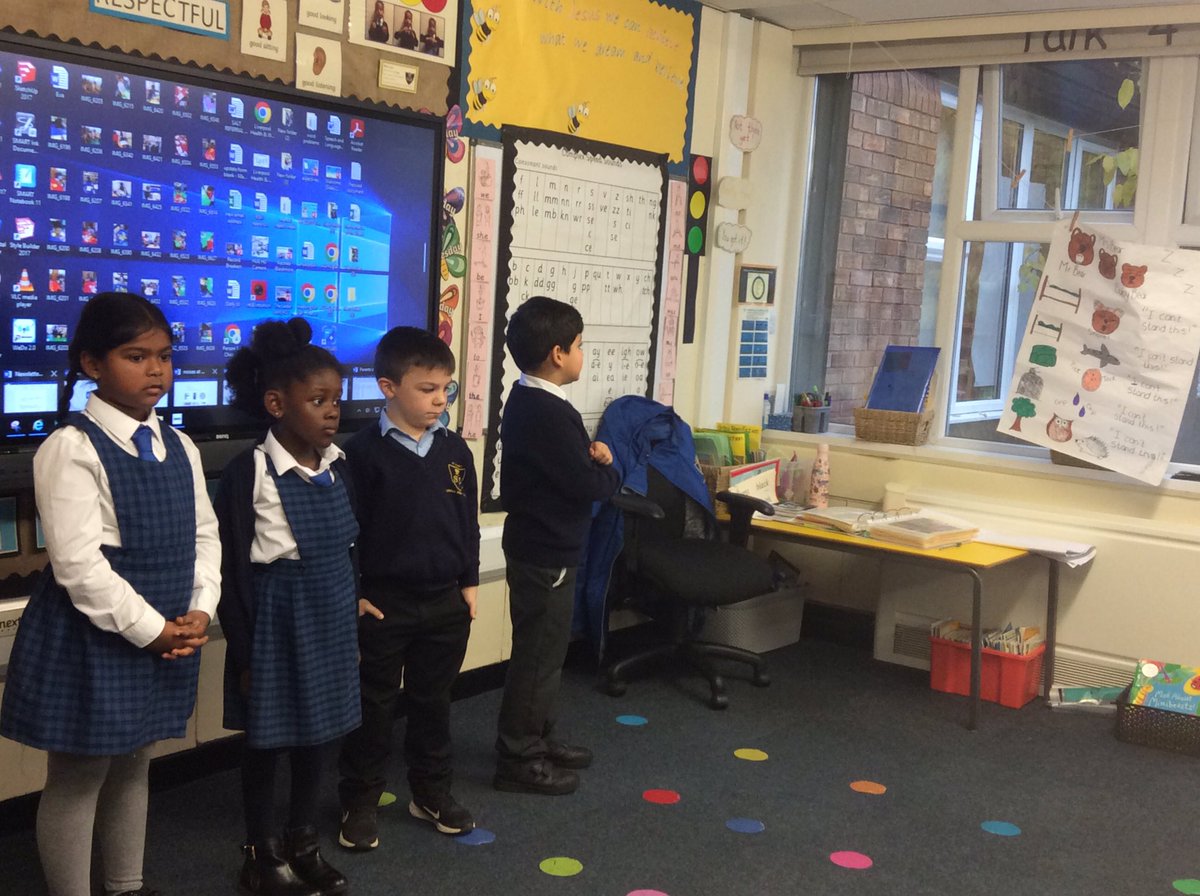 RecordBSTM's tweet photo. DRAMA TIME ๐๐ #stmtalk4writing Performing our Peace at last for our class. https://t.co/94Y4l41jUj