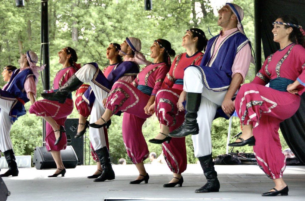 сирийская дабка. дабка национальный ливанский танец. танец дабке что это. сирийская дабка. дабка национальный ливанский танец.