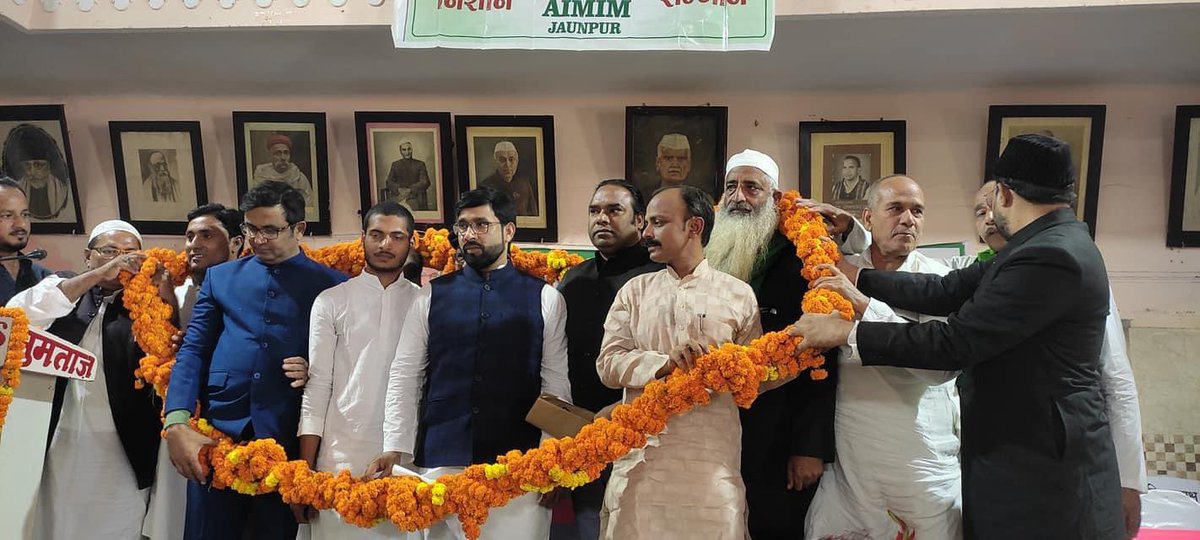 imshaukatali's tweet photo. हिन्दी भवन, जौनपुर में पूर्वी उत्तर प्रदेश की समीक्षा बैठक में भाग लिया जिस में प्रदेश में होने वाले निकाय चुनाव पर चर्चा हुई।
मजलिस पूरी मज़बूती के साथ निकाय चुनाव लड़ेगी।
#AIMIM #AsaduddinOwaisi #ShaukatAli #AIMIMUttarPradesh #Jaunpur #UttarPradesh
@asadowaisi @aimim_national https://t.co/OQMoUqhumj